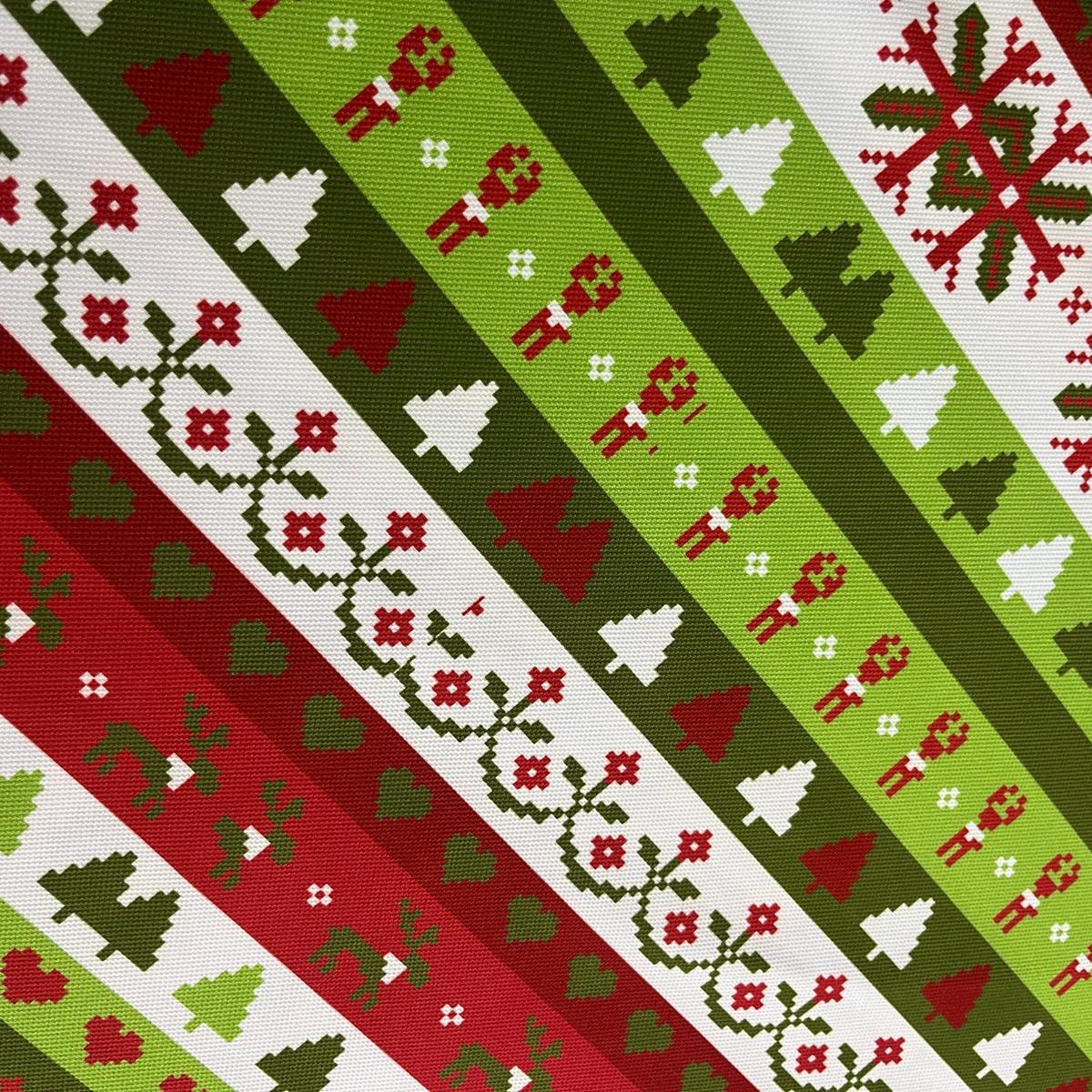 Tissu Noël Géométrique Vert Rouge Blanc - Création Exclusive Mytissus pour Déco et Mode - Boutique MyTissus Marckolsheim Alsace