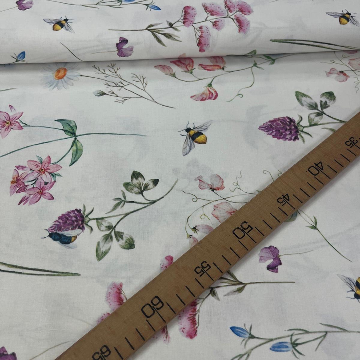 Tissu Popeline de Coton 240cm - Fleurs Violettes Aquarelle - MyTissus pour Déco et Mode - Boutique MyTissus Marckolsheim Alsace