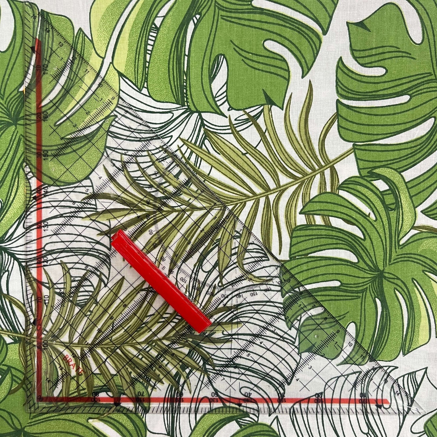 Le Coupon 120x100 Mytissus® - Feuillages Tissu Coton MYTISSUS