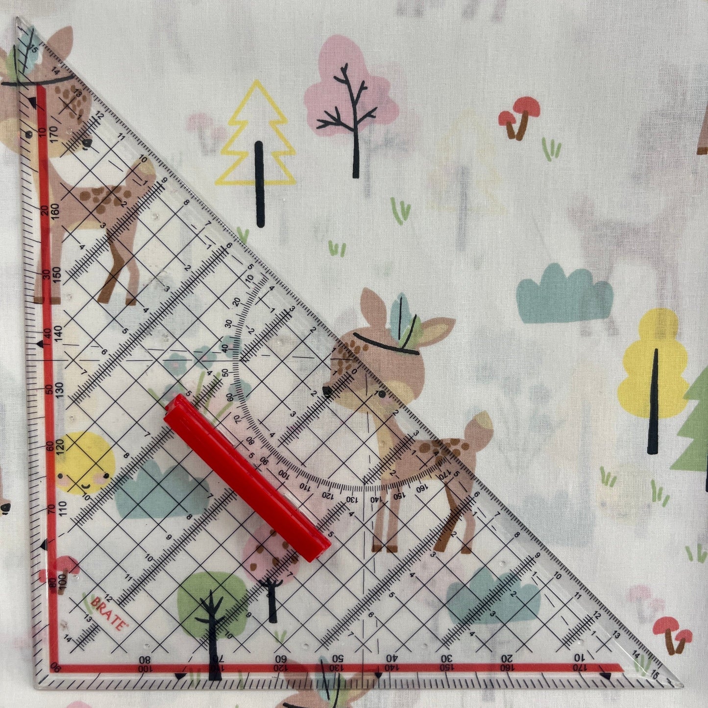 Le Coupon 120x100 Mytissus® - Petit Bambi Tissu Coton MYTISSUS