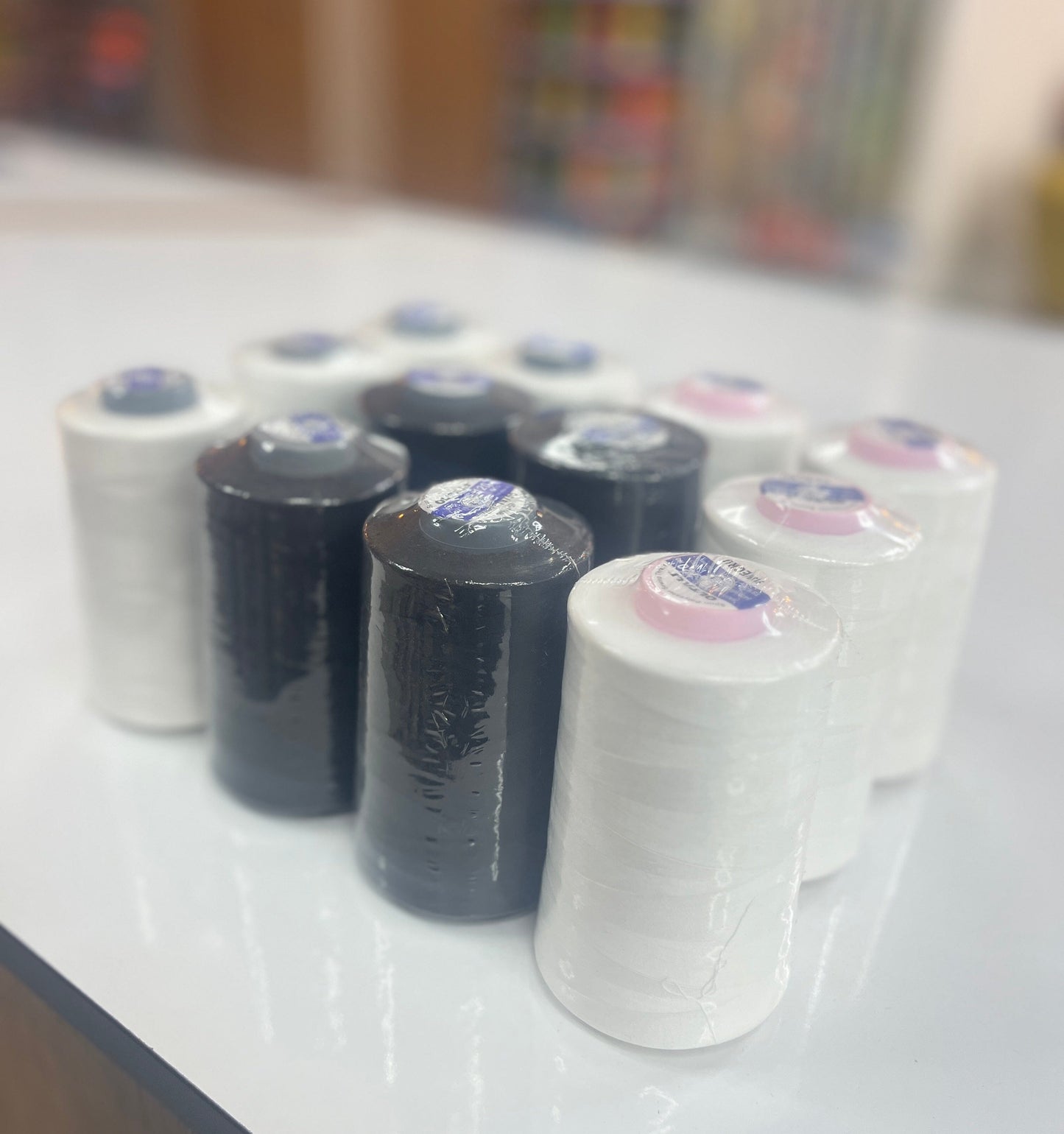 LOT de 4 Bobines Surjeteuse Premium Overlock 5000 m Fil à coudre MYTISSUS