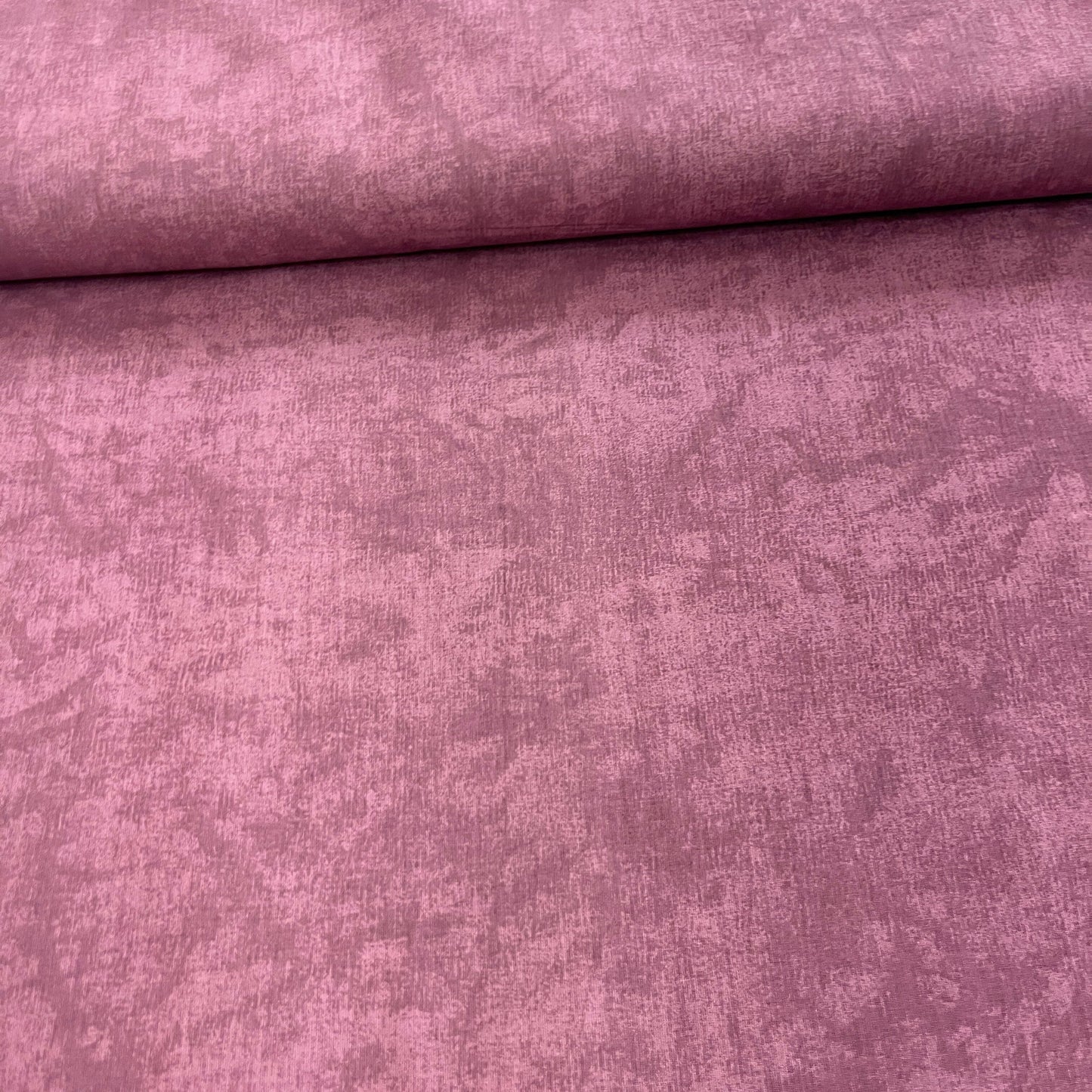 Popeline 100 % Coton Mytissus® - Faux-Uni Lie de Vin Marbré Tissu Coton MYTISSUS