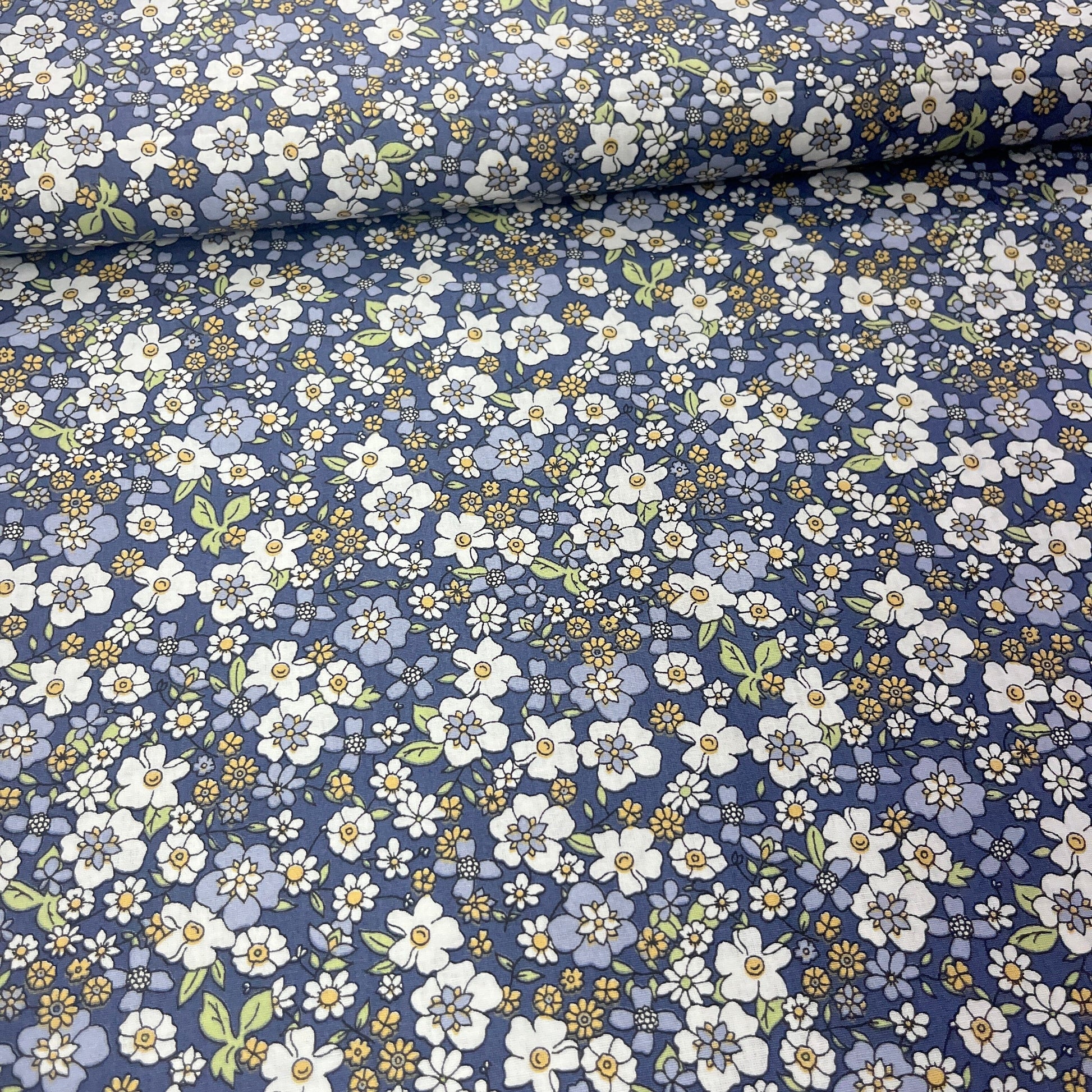 Popeline 100 % Coton Mytissus® - Fleurs Liberty Marine Tissu Coton MYTISSUS