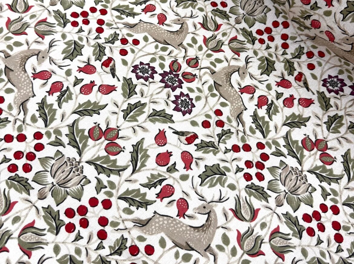 Popeline 100 % Coton Mytissus® - Houx et Cerfs Noël Tissu Coton MYTISSUS