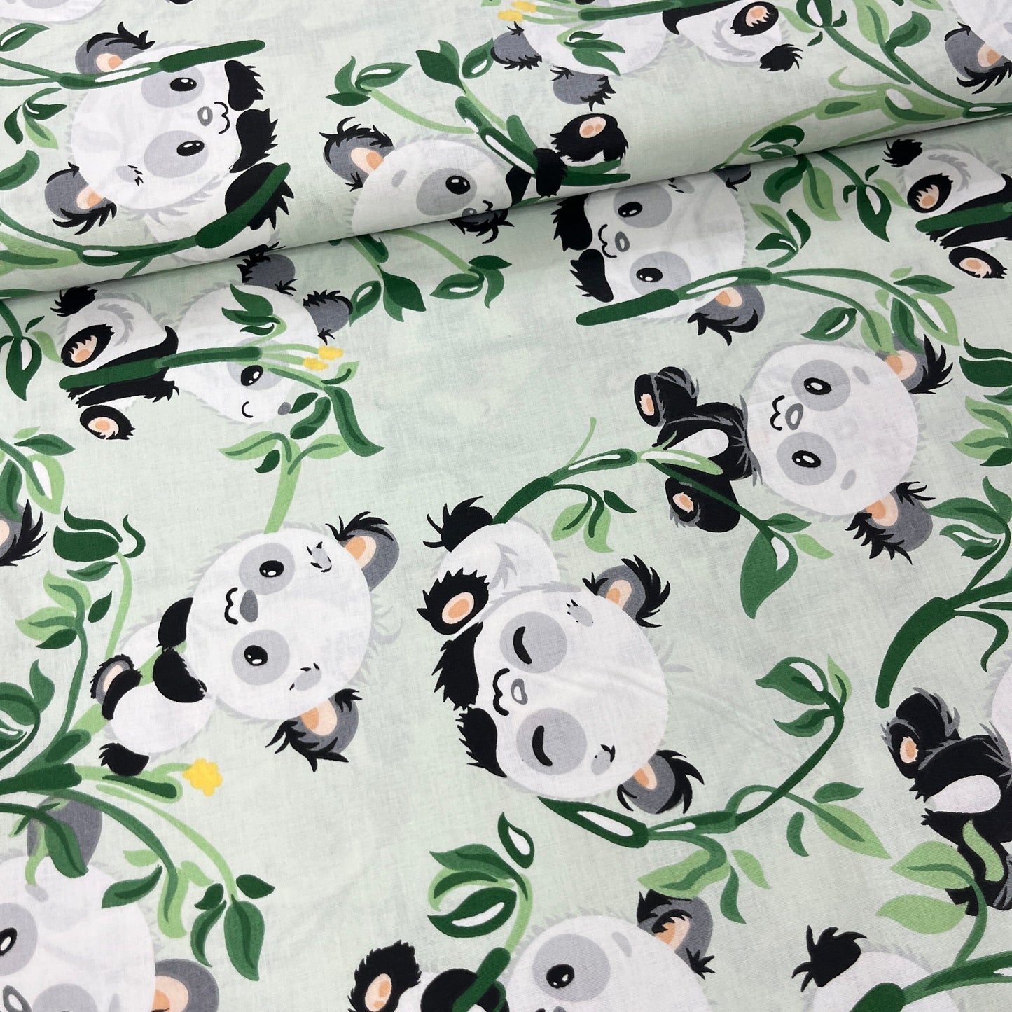 Popeline 100 % Coton Mytissus® - Panda Heureux Tissu Coton MYTISSUS