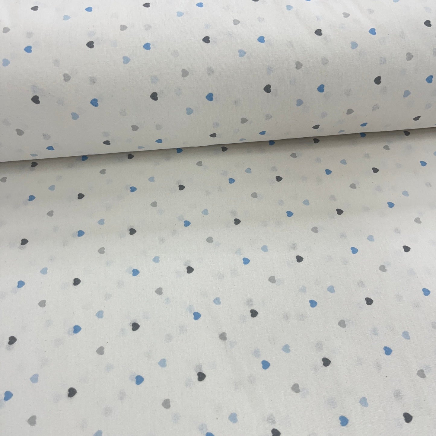 Popeline 100 % Coton Mytissus® - Petits Cœurs Bleus Tissu Coton MYTISSUS