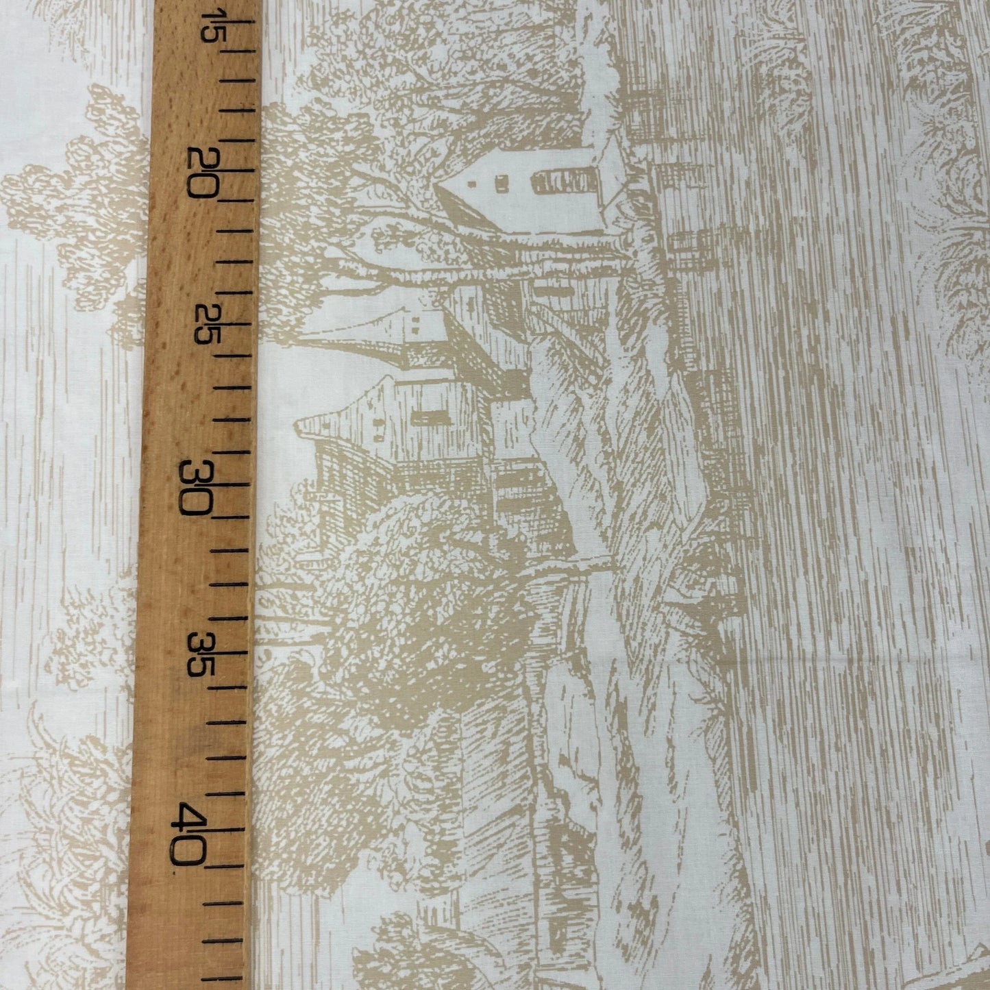 Popeline 100 % Coton Mytissus® - Village Français Style Jouy - MYTISSUS