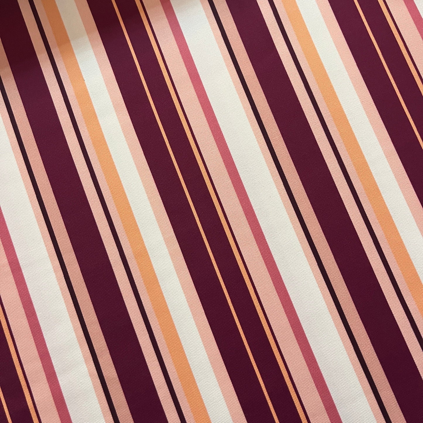 Tissu Impression Numérique - Bandes Colorées Tissu Ameublement MYTISSUS