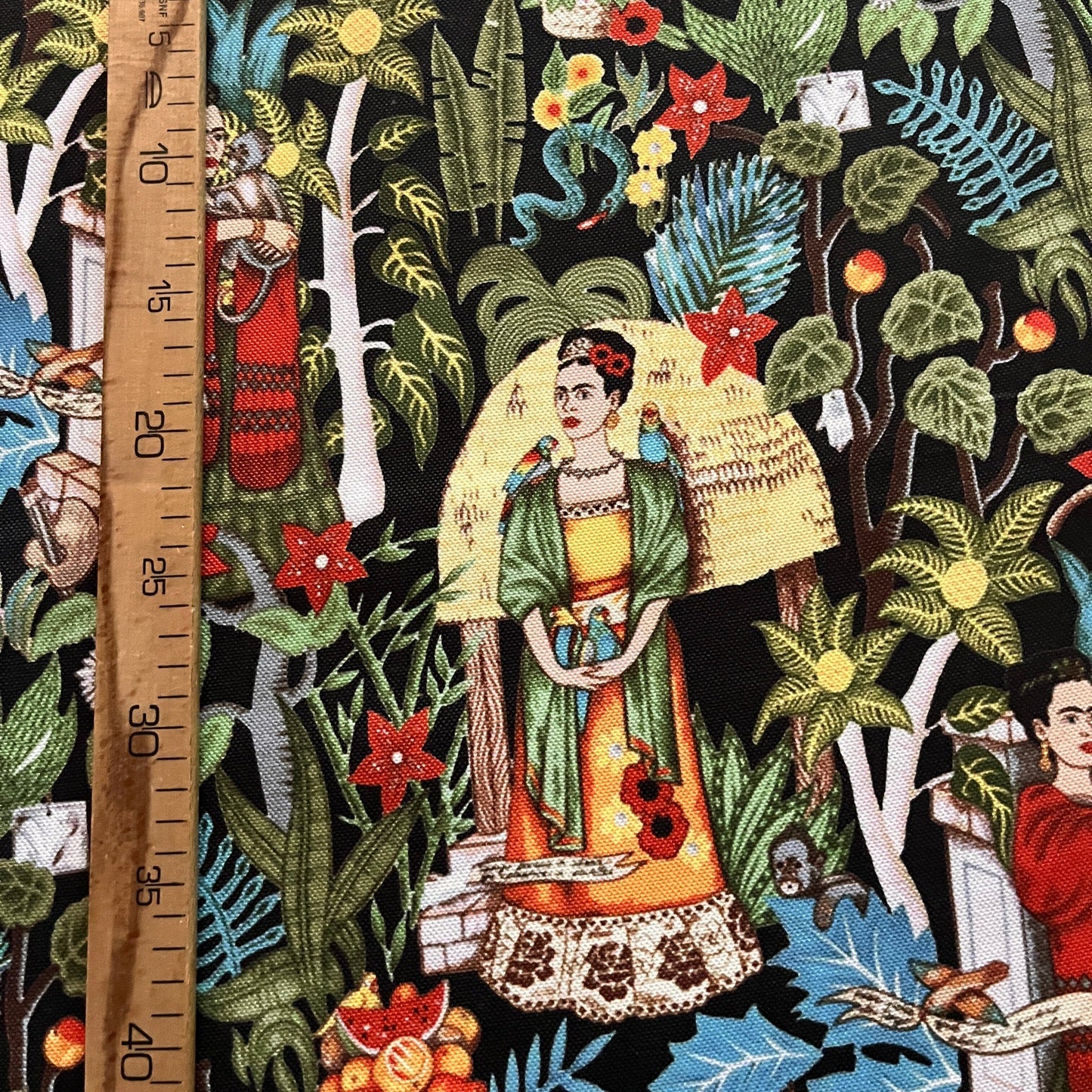 Tissu Impression Numérique - Frida’s World Tissu Ameublement MYTISSUS