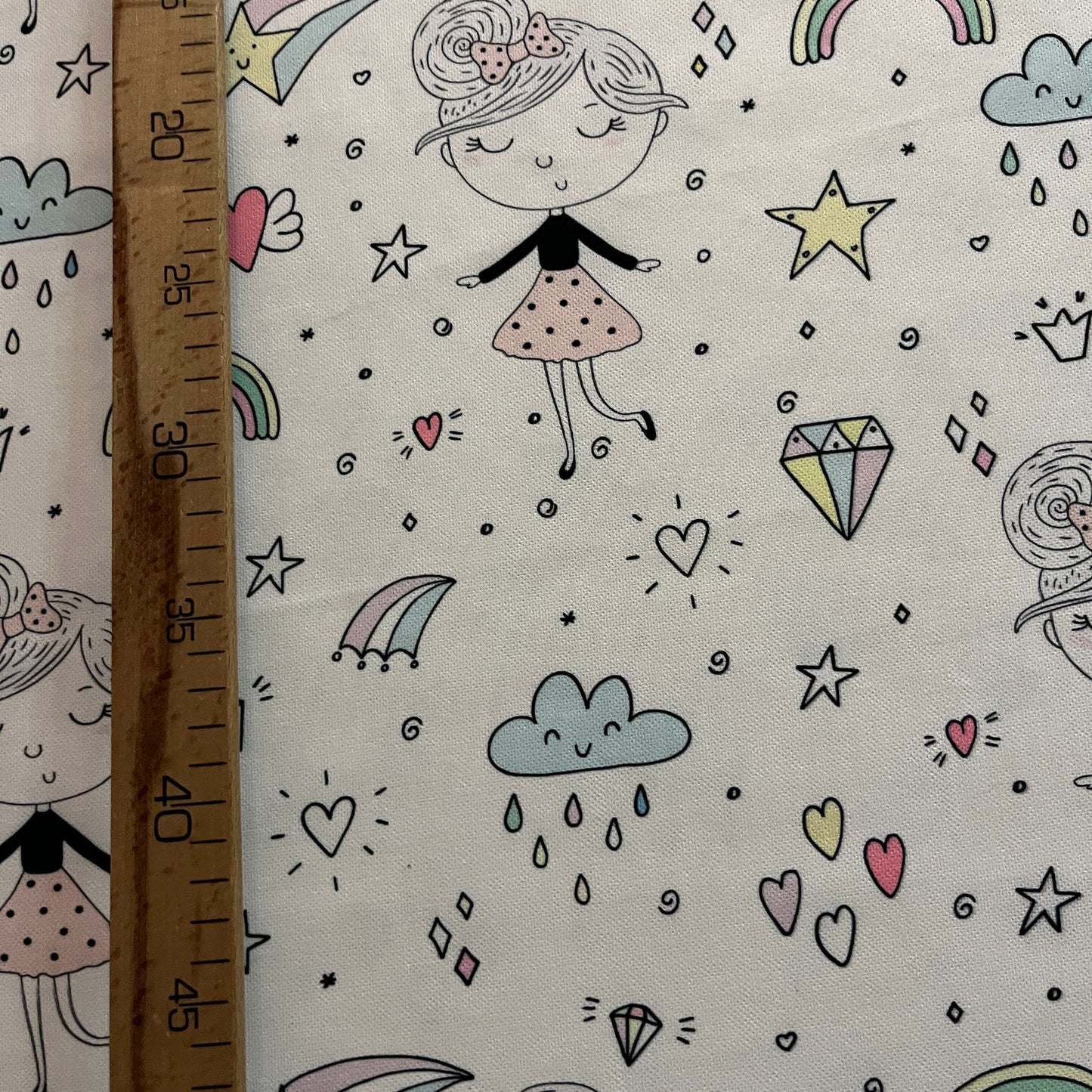 Tissu Impression Numérique - Le Monde des Princesses Tissu Ameublement MYTISSUS
