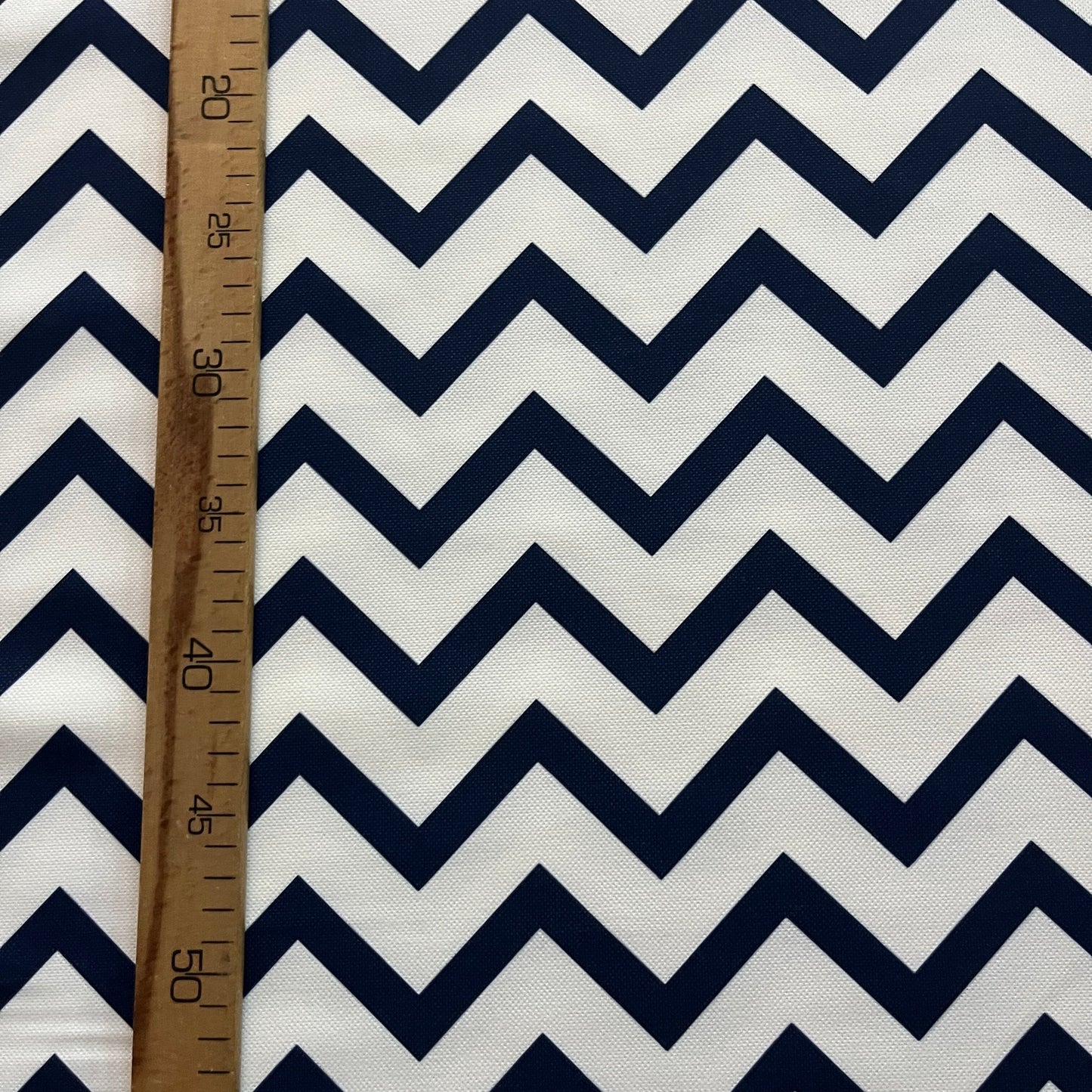 Tissu Impression Numérique - Zig Zag Marine Tissu Ameublement MYTISSUS