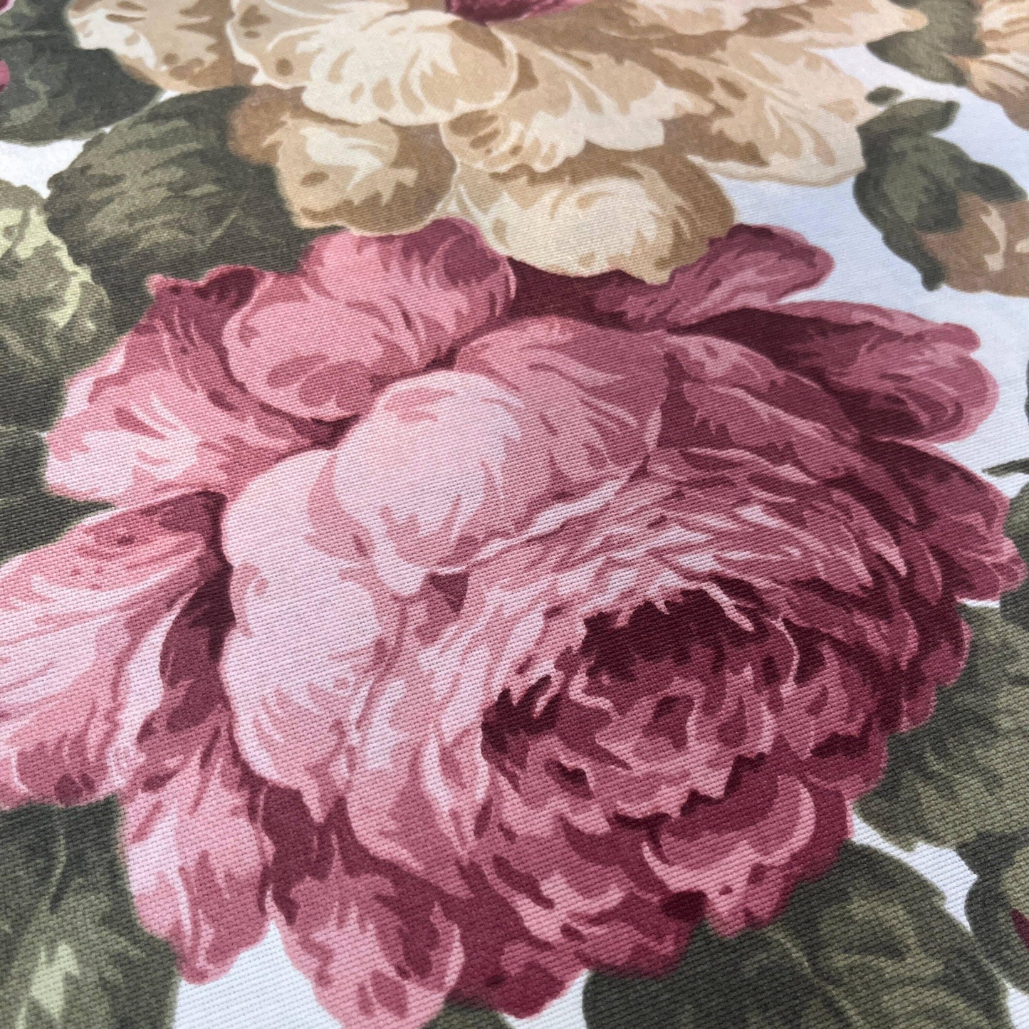 Toile Déperlante Premium - Roses Anglaises - MYTISSUS