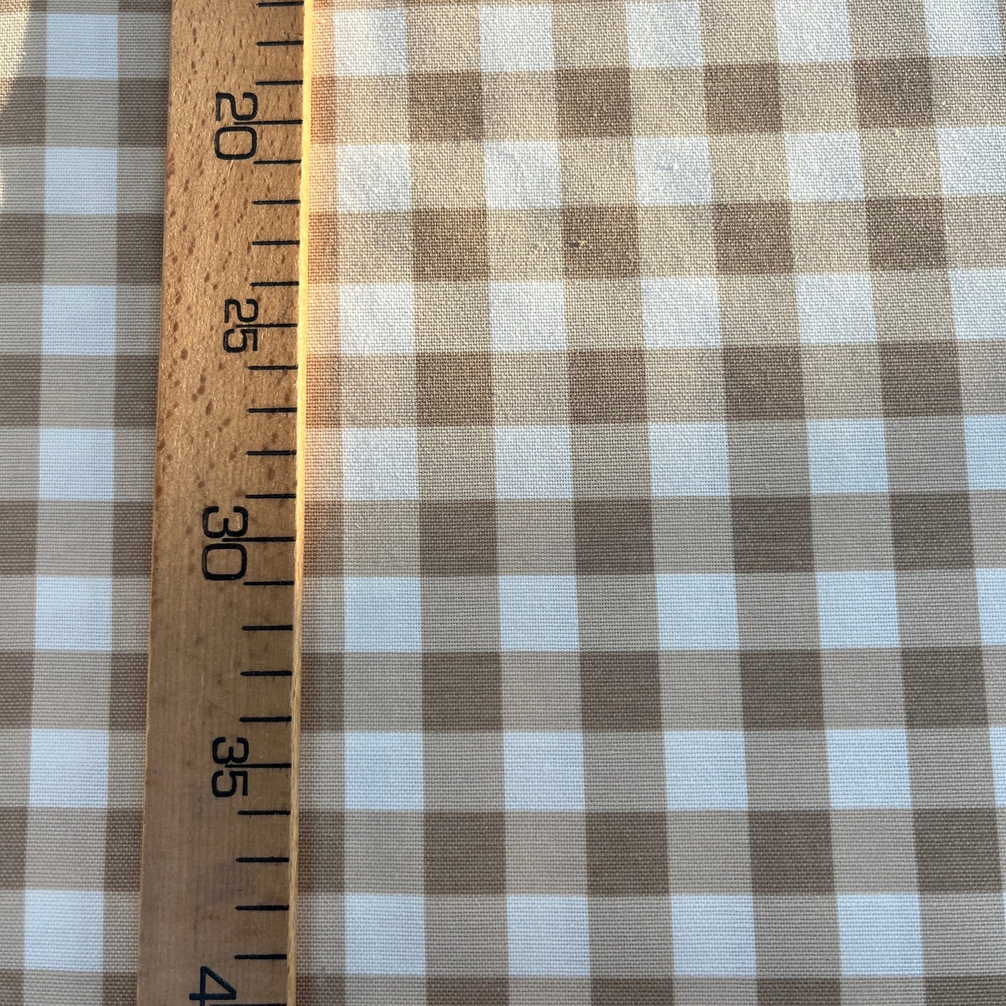 Toile Déperlante Premium - Vichy Beige Tissu Ameublement MYTISSUS