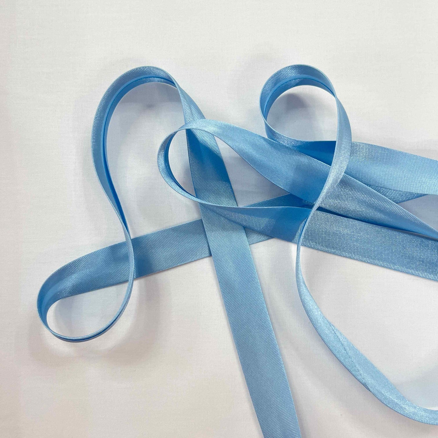 Biais Satin Brillant 20mm - Qualité Couture Professionnelle - Au Mètre-BIAIS-MYTISSUS-Bleu Clair-MYTISSUS