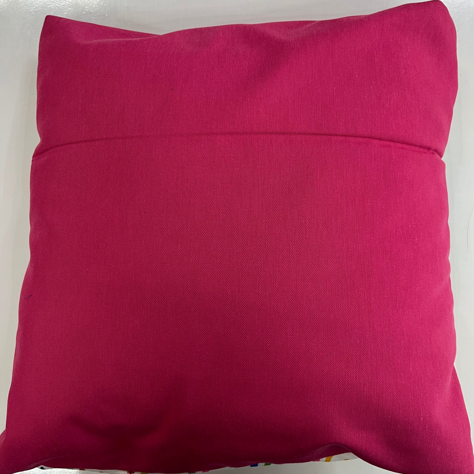 Coussin Déco Chats Colorés Design Épuré Contemporain 45x45cm - Fait Main en Alsace pour Déco et Mode - Boutique MyTissus Marckolsheim Alsace