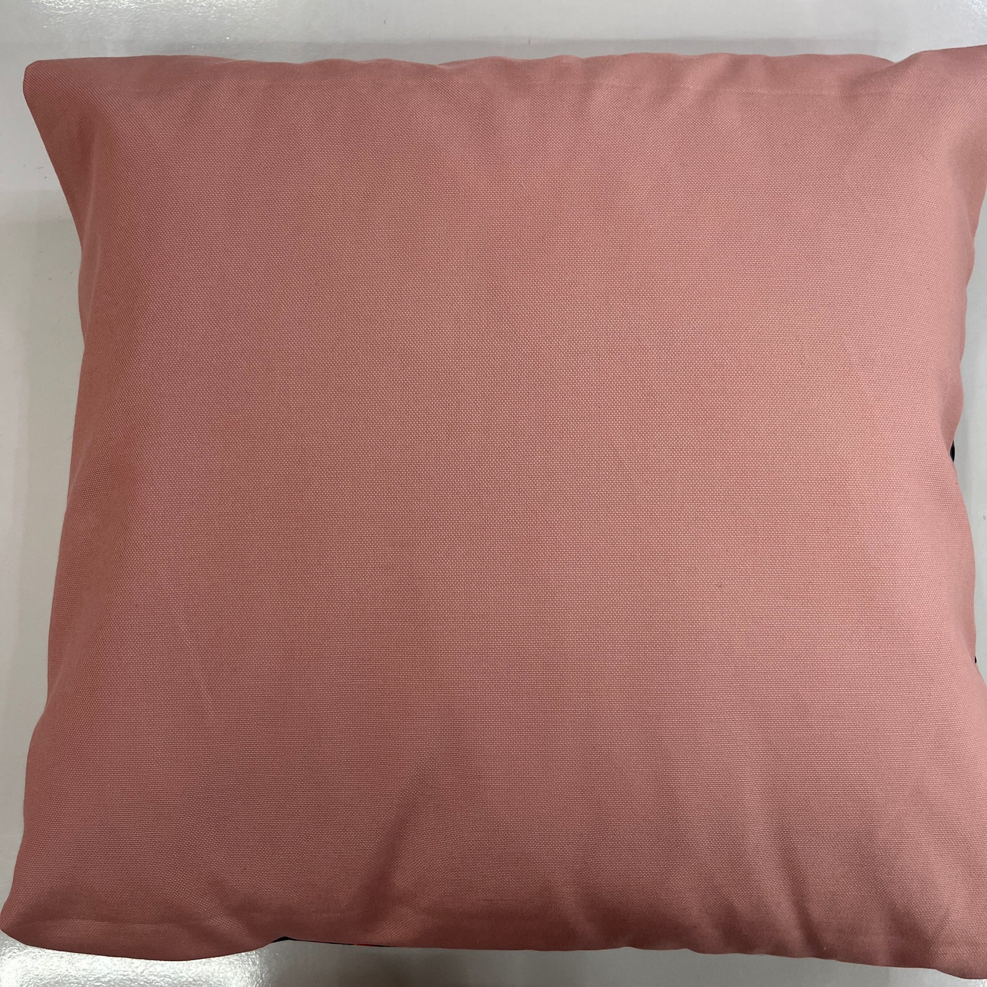 Coussin Deco Évasion Tropicale Patchwork 45x45cm - Fait Main en Alsace pour Déco et Mode - Boutique MyTissus Marckolsheim Alsace