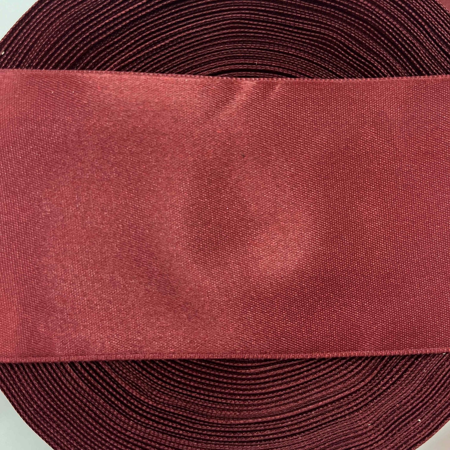 Grand Ruban Satin Couture Pro - Largeur 60mm (6cm) - Haute Résistance & Anti-Effilochage-Ruban-MYTISSUS-Bordeaux-MYTISSUS
