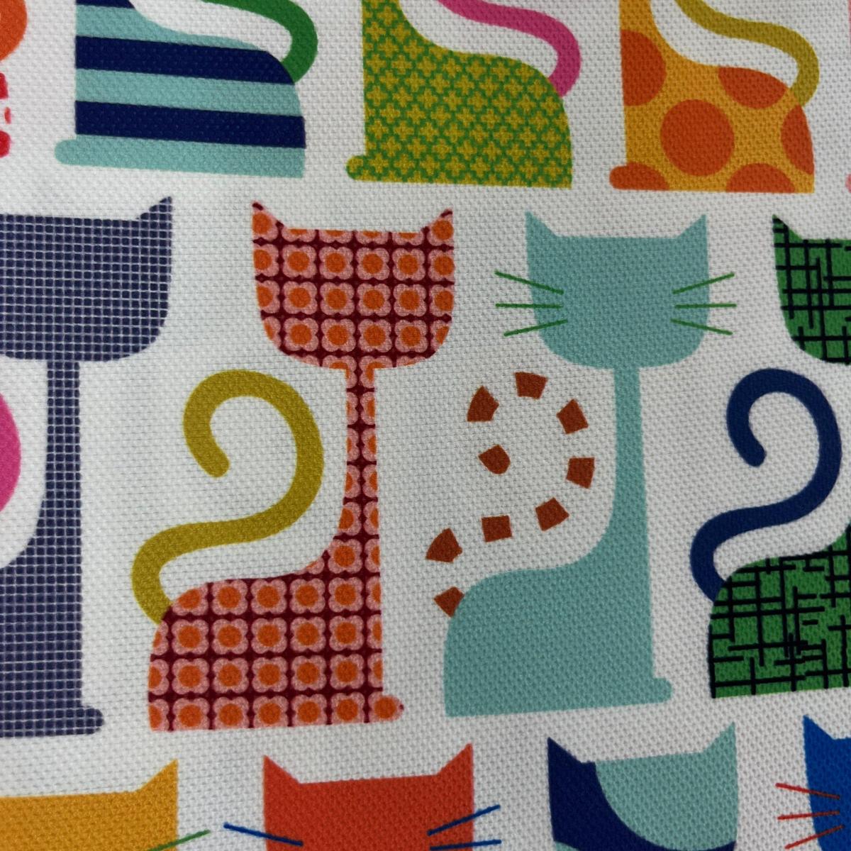 Tissu Chats Colorés Design Épuré - Style Contemporain Mytissus pour Déco et Mode - Boutique MyTissus Marckolsheim Alsace