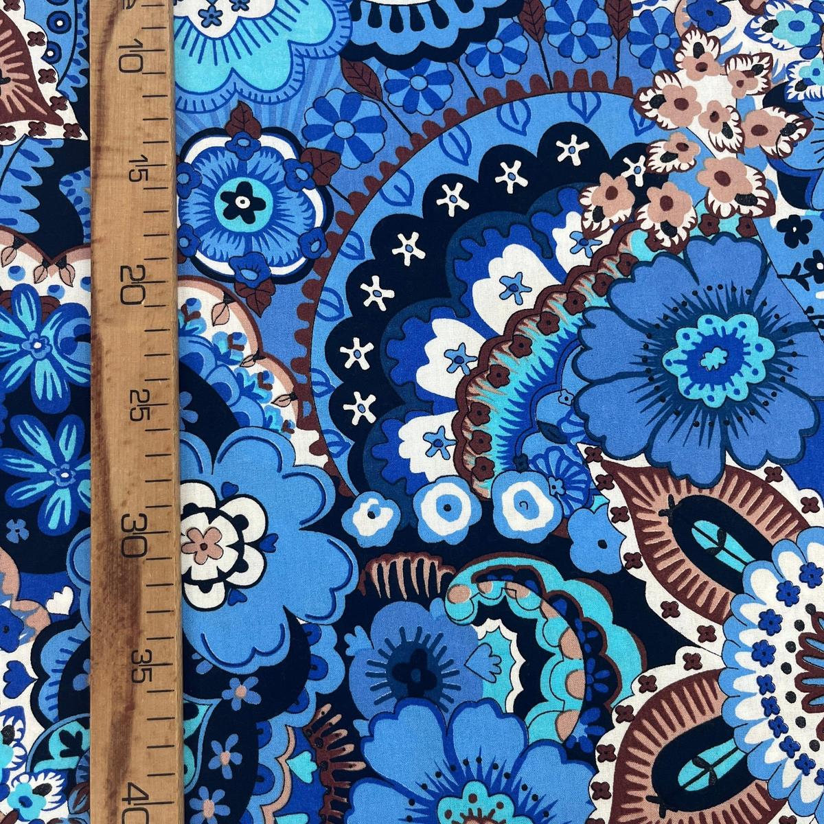 Tissu Viscose Premium - Flowers & Colors Bleu pour Déco et Mode - Boutique MyTissus Marckolsheim Alsace