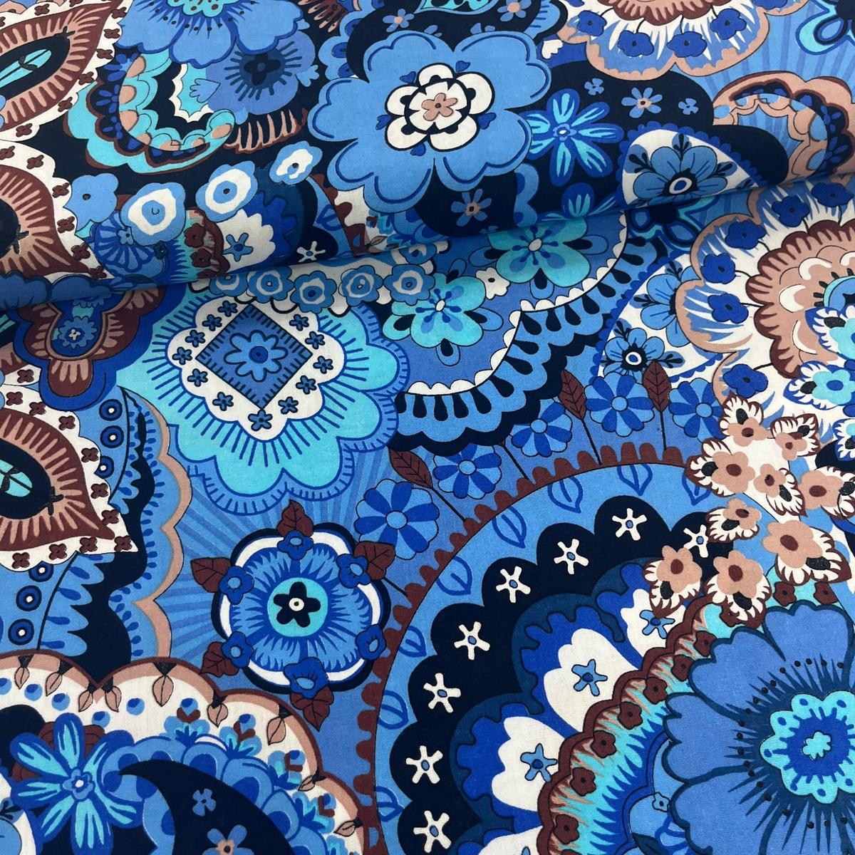 Tissu Viscose Premium - Flowers & Colors Bleu pour Déco et Mode - Boutique MyTissus Marckolsheim Alsace