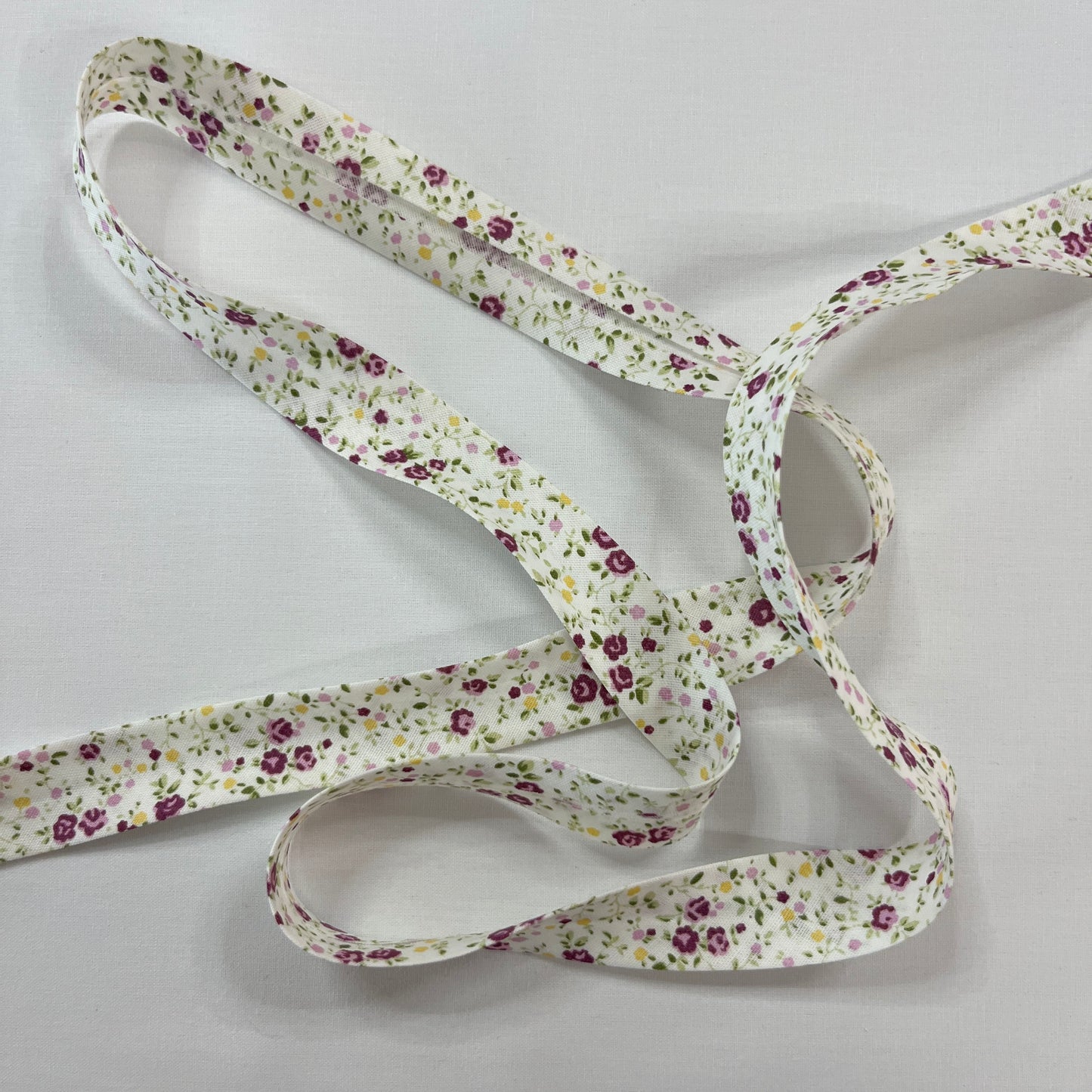 Biais Coton Style Liberty 20mm au Mètre | Finition Florale Élégante | MyTissus