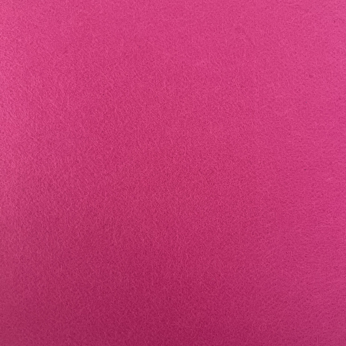 Feutrine épaisse rigide 3mm coloris rose barbie au mètre - MyTissus Alsace