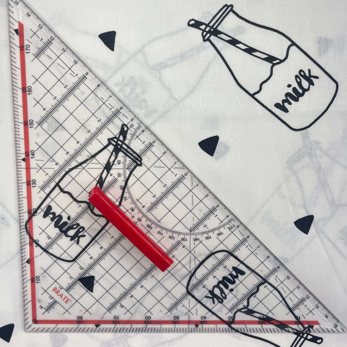 Le Coupon 120x100 Mytissus® - Bouteille de Lait Tissu Coton MYTISSUS 