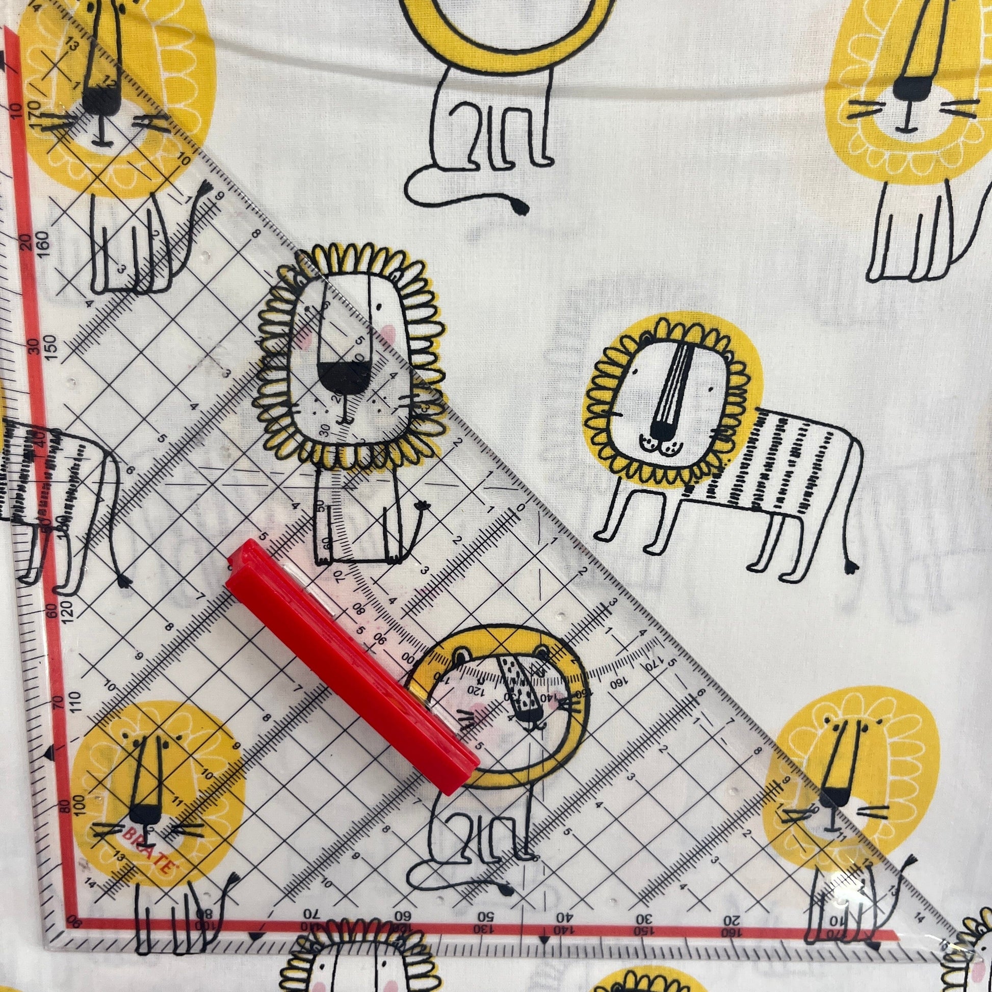 Le Coupon 120x100 Mytissus® - Notre Roi Lion Tissu Coton MYTISSUS 