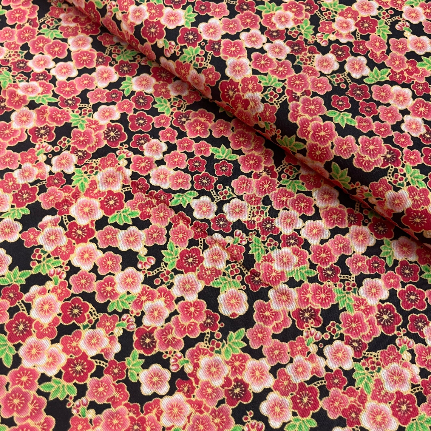 Mytissus Budget - Tissu Fleuri Style Liberty MYTISSUS 