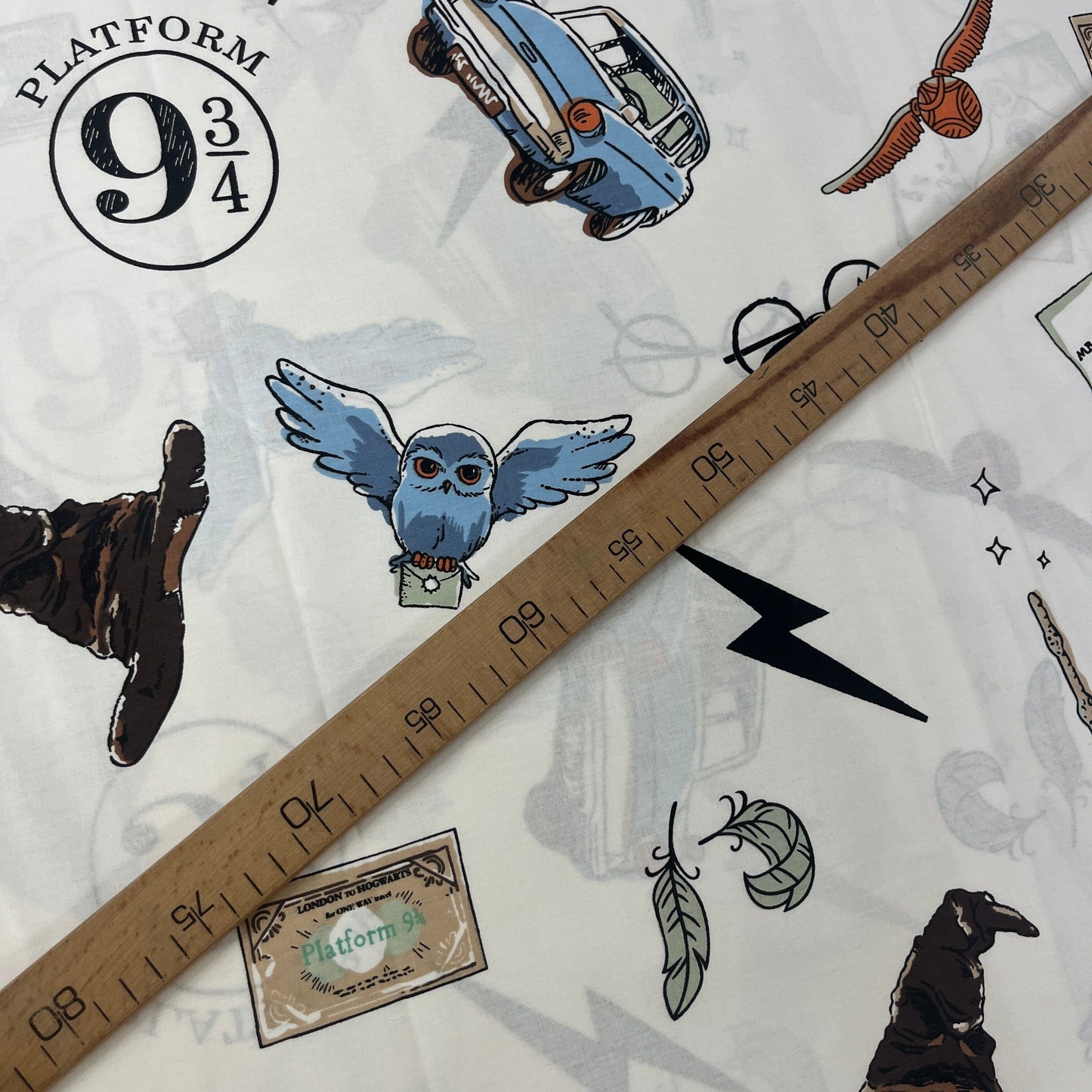 Popeline 100 % Coton Mytissus® - Harry Potter 9 3/4 Tissu Coton MYTISSUS 