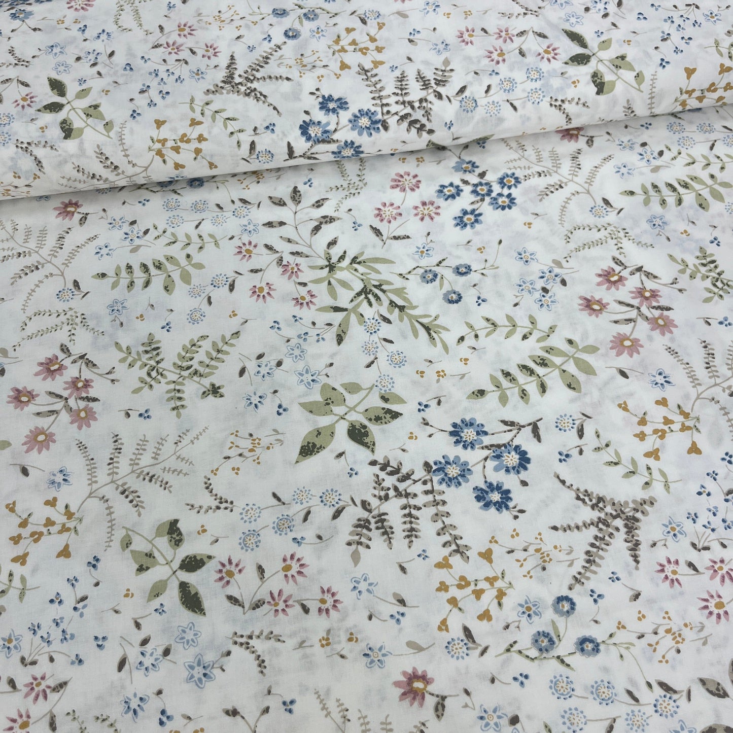 Popeline 100 % Coton Mytissus® - Le jardin de printemps Tissu Coton MYTISSUS 