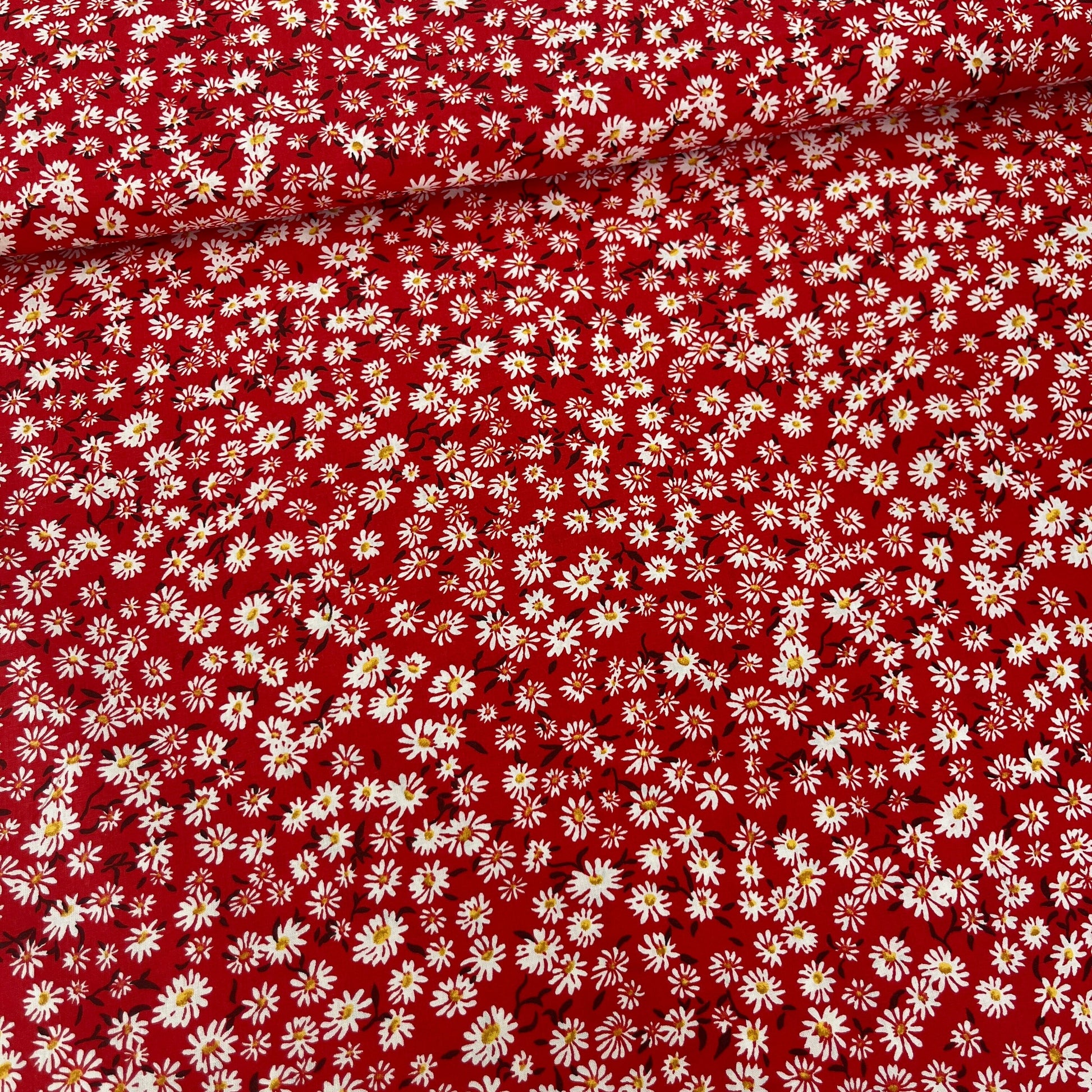 Popeline 100 % Coton Mytissus® - Petites Fleurs Fond Rouge Tissu Coton MYTISSUS 