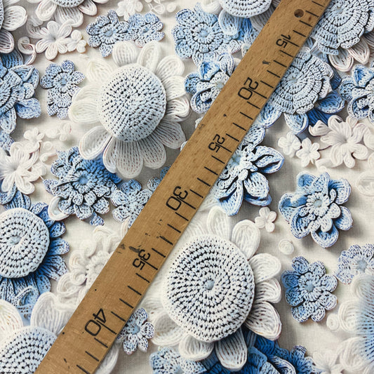 Tissu Popeline Coton 240cm — Fleurs Crochet Indigo Dentelle 5D | Exclusivité MyTissus