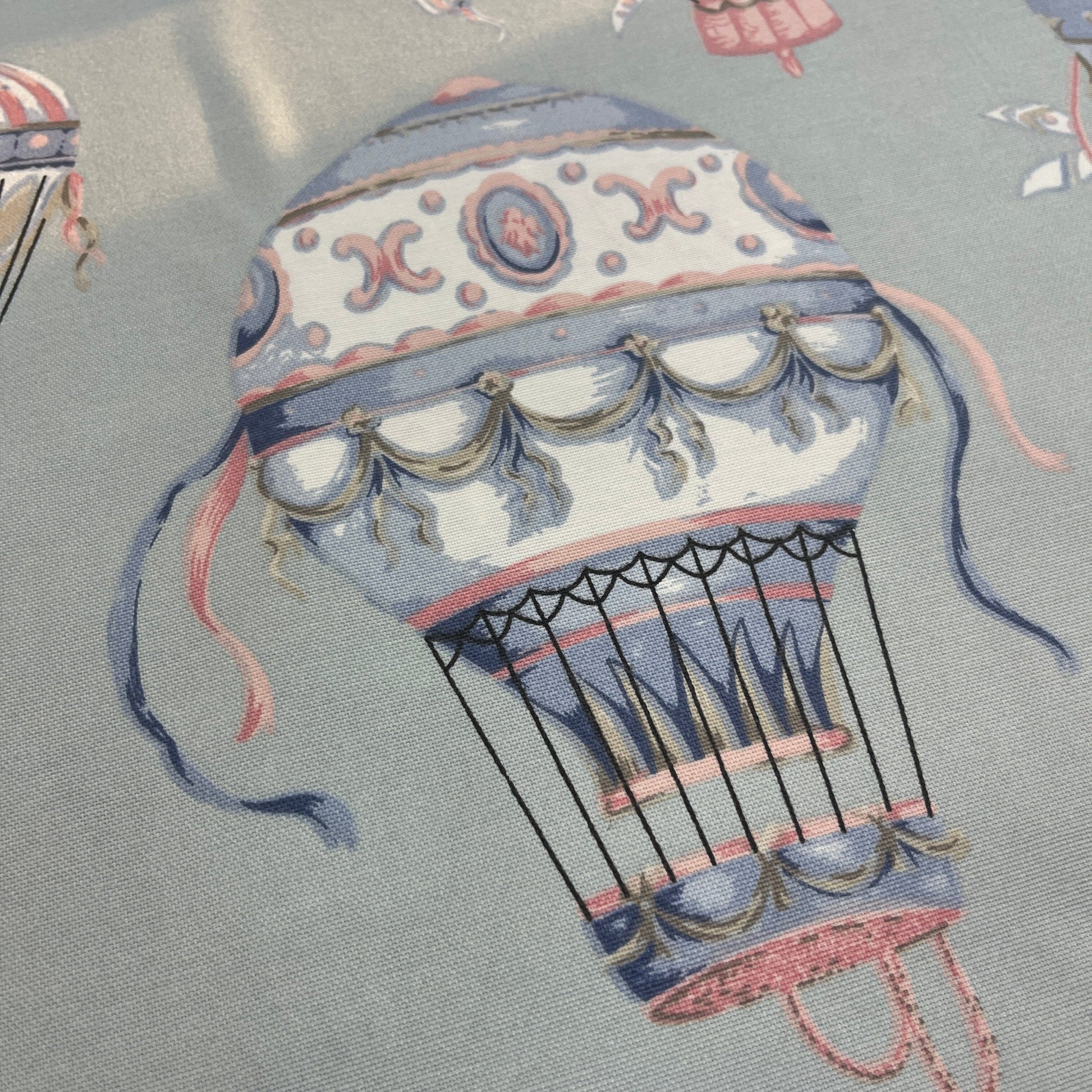 Toile Déperlante Premium - Montgolfière Bleu Clair Tissu Ameublement MYTISSUS 