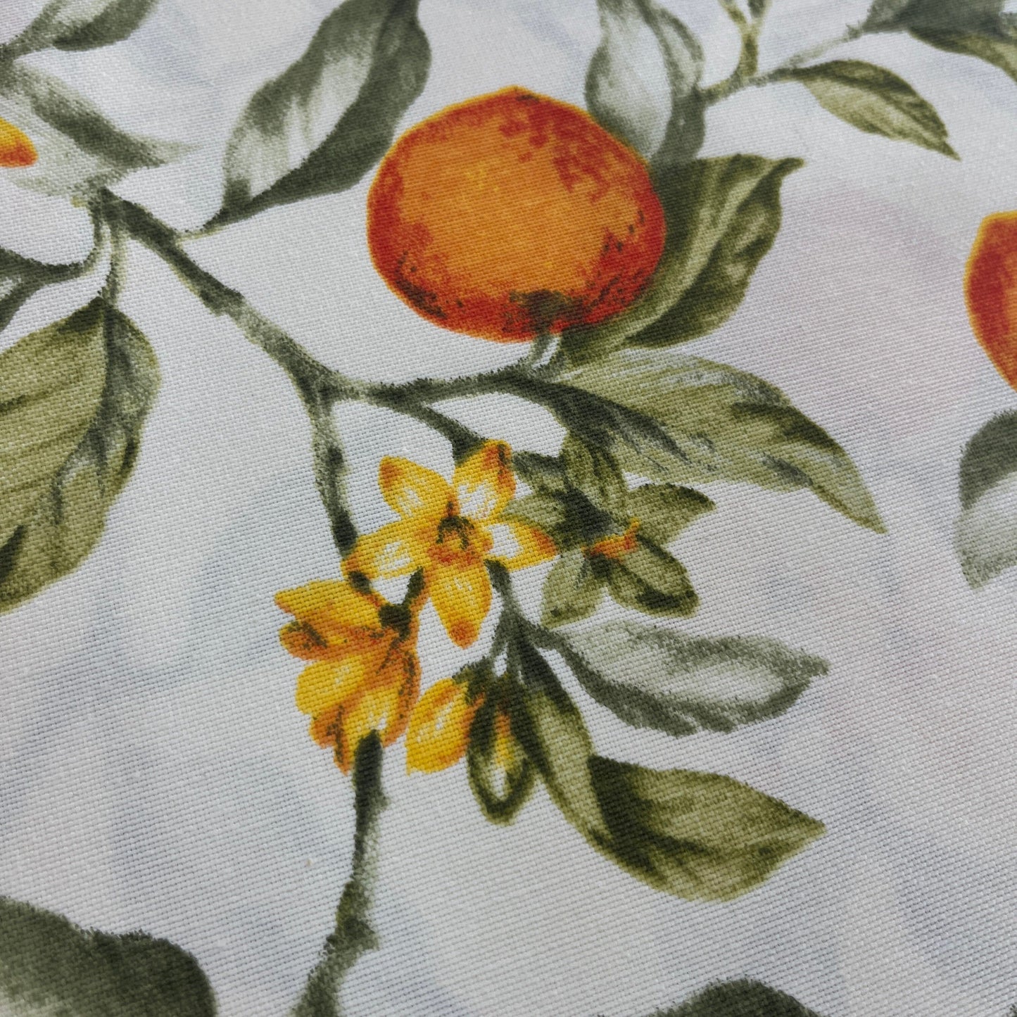 Toile Déperlante Premium - Orangers Tissu Ameublement MYTISSUS 