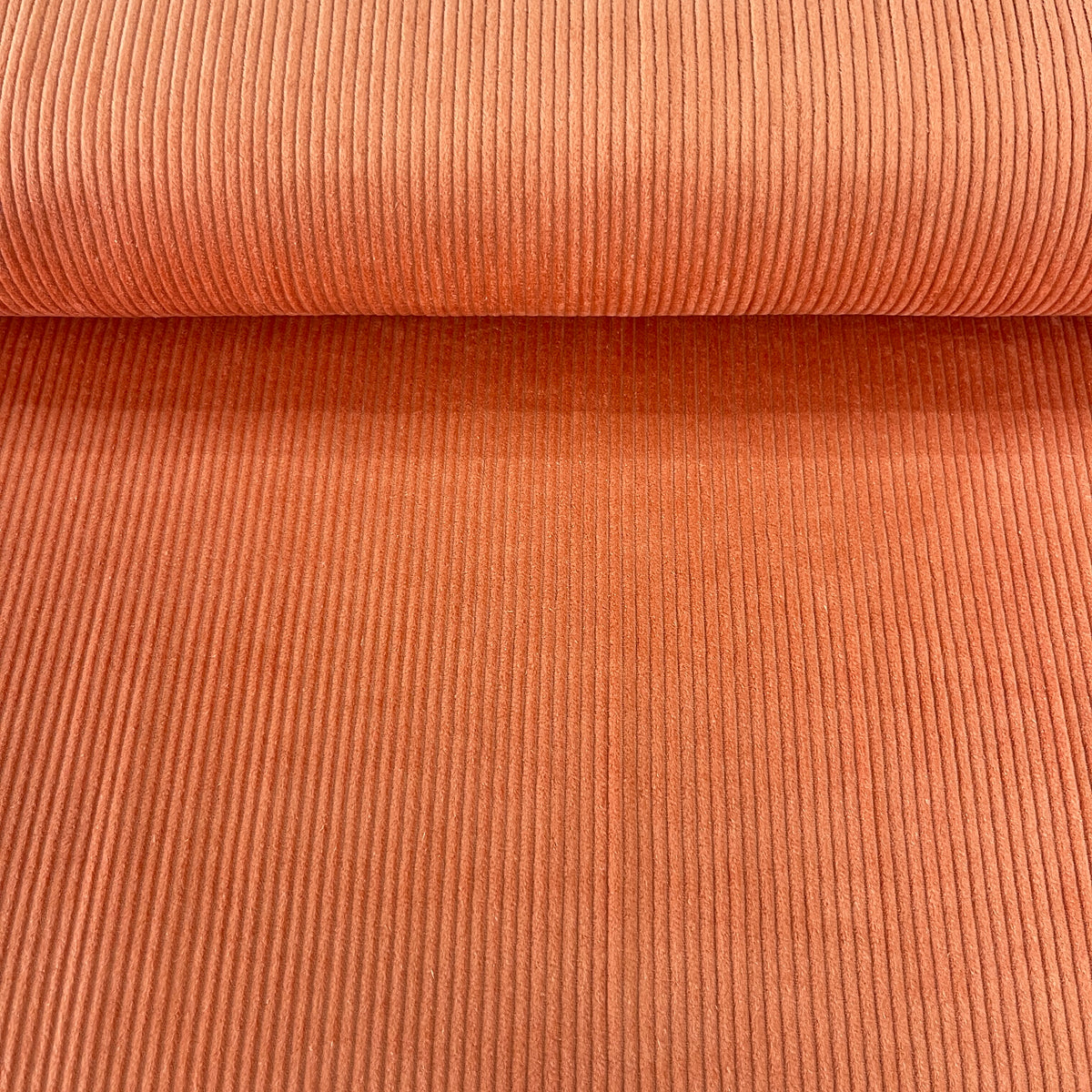 Velours Côtelé Grosses Côtes 4,5W - 100 % Coton Sans Élasthanne - Laize 140 cm